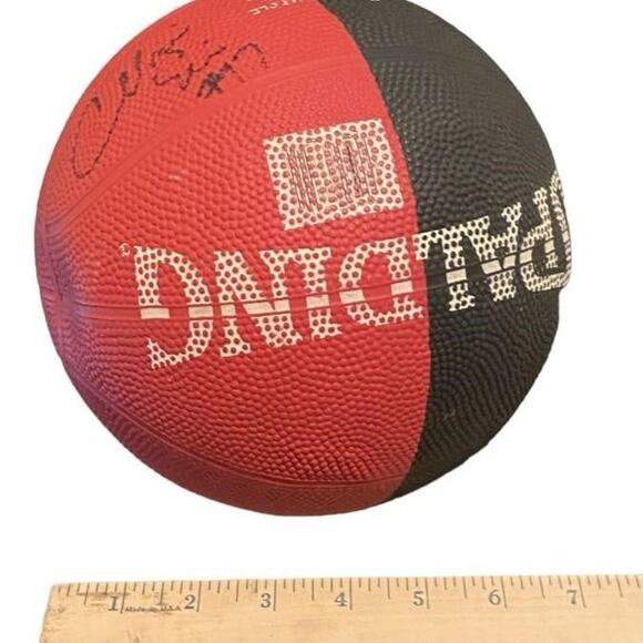 Mario Elie Autographed Rockets  Basketball - Picture 4 of 4